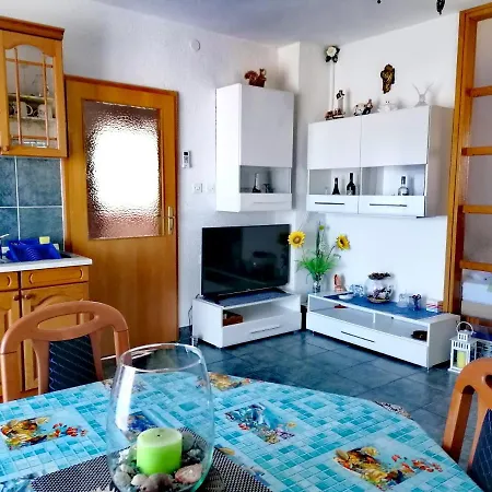 Canaki Lejlighed